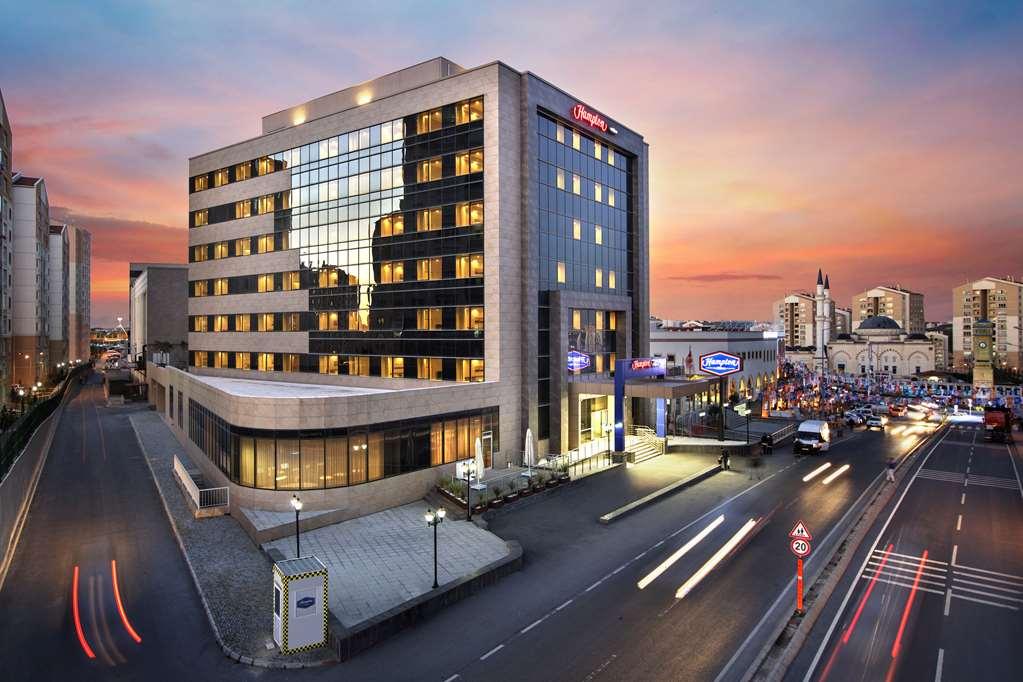 Hotel Hampton By Hilton Istanbul Kayasehir Exterior foto
